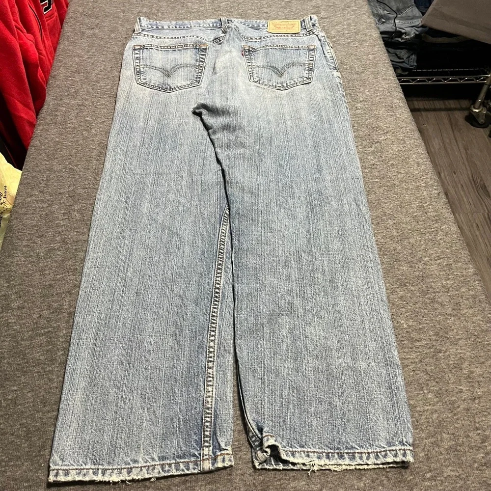 Levis 505 Regular Fit Jeans Mens 36x32 Light Wash Distressed Straight Leg Denim